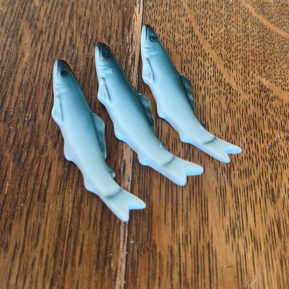Vintage Chop Stick Holders Set of 3 Fish Green & White Ceramic - Picture 2 of 3
